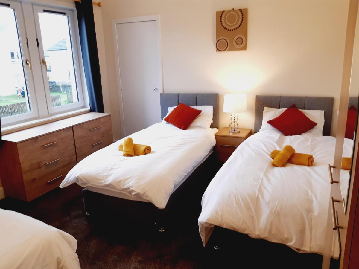 Carvetii - Vincent House - Large 3 Bedroom Apartment With On-Site Parking Lochgelly Zewnętrze zdjęcie